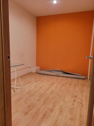 Local comercial en alquiler en Casagemes - Canyadó en Badalona