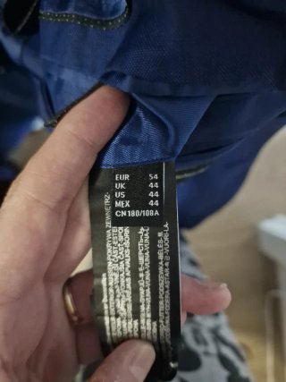 Americana traje azul electrico