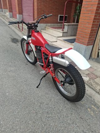 Fantic 240 Trial Clásica Roja y Blanca