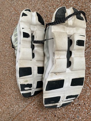 Zapatillas ON Plata/Blanco