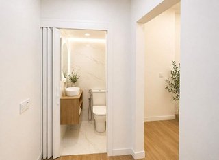 Local comercial en venta en Zona Puerto Deportivo en Fuengirola