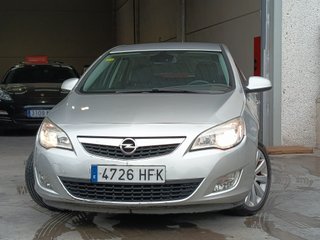 Opel Astra Enjoy 1.6 115cv 2011