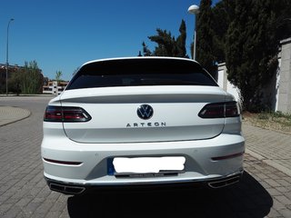 Volkswagen Arteon 2.0 TDI 200CV DSG R-LINE