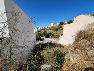 Terreno en venta en Almijara - Capistrano - Cueva de Nerja en Nerja