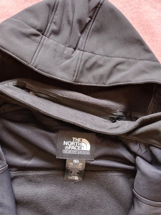 Chaqueta tipo North Face Negra Talla L hombre
