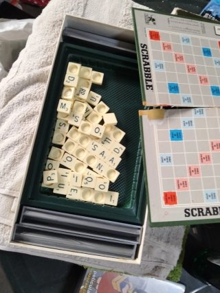 Scrabble Juego de Palabras Cruzadas