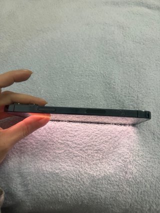 iPhone 13 Pro Max 128GB esteticamente rotto