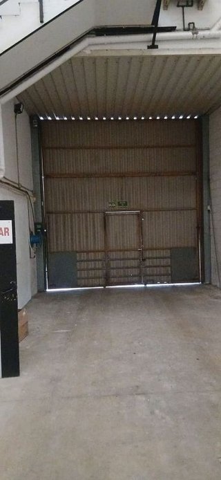 Nave industrial en alquiler en Adurtza - Aretxabaleta en Vitoria-Gasteiz
