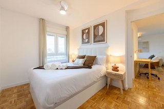 Piso en alquiler en Piovera - Conde Orgaz en Madrid