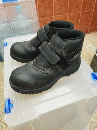 Botas de trabajo con velcro