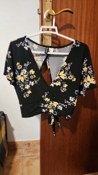 CAJA DE ROPA 2