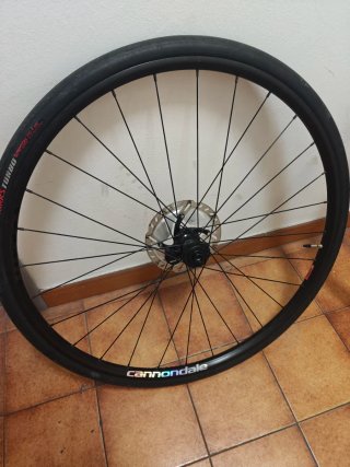Llantas carretera Cannondale topstone 5