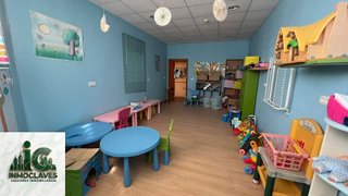 Local comercial en venta en San García en Algeciras