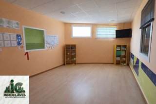 Local comercial en venta en San García en Algeciras