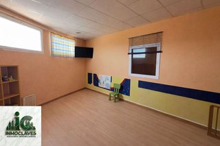 Local comercial en venta en San García en Algeciras