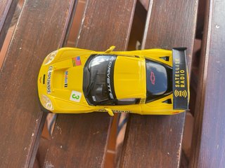 Coche Scalextric Corvette Analógico Amarillo
