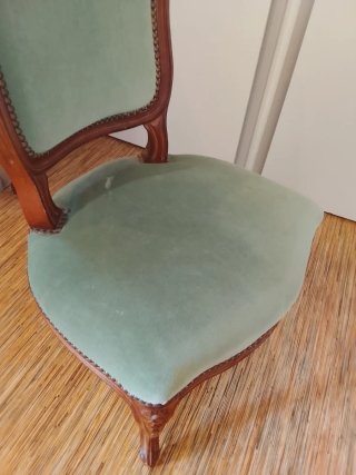 Sillón estilo Luis XV terciopelo verde