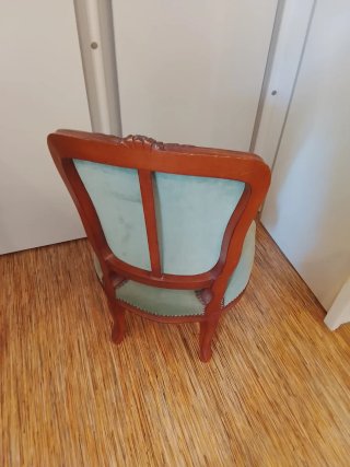 Sillón estilo Luis XV terciopelo verde