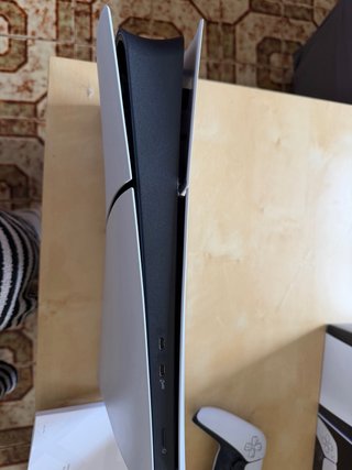 PlayStation 5 Digital Edition Bianca