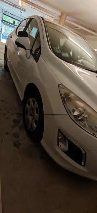 Peugeot 308 2012