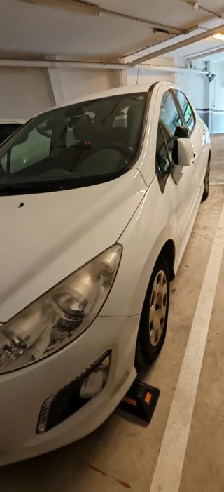Peugeot 308 2012