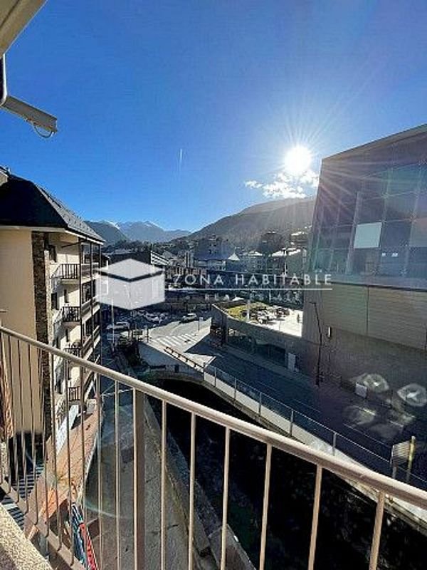 2-bedroom penthouse for sale in La Massana · 7 of 60