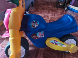 Moto correpasillos FEBER Jake y los piratas