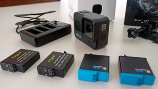 GoPro HERO 8 Black y 4 baterias