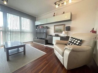 Piso en alquiler en Valdenoja - La Pereda en Santander