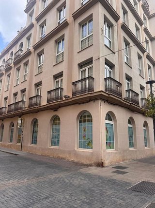 Local comercial en alquiler en Ensanche Centro - Puerto en Málaga