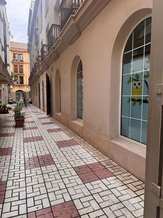 Local comercial en alquiler en Ensanche Centro - Puerto en Málaga