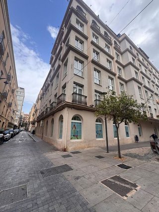 Local comercial en alquiler en Ensanche Centro - Puerto en Málaga