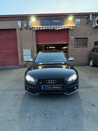 Audi S4 2011