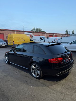 Audi S4 2011