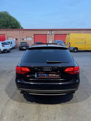 Audi S4 2011