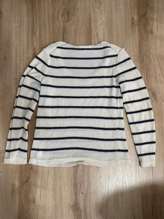 Blusa tipo jersey de punto a rallas de Lefties