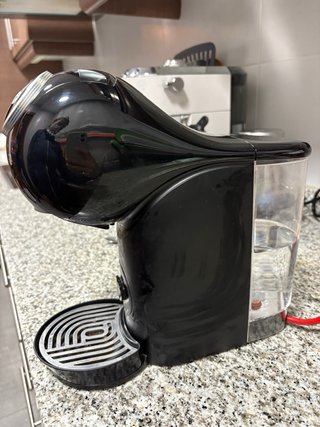 Cafetera Dolce Gusto Negra