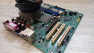 Placa Base ECS 661GX-M7 (motherboard)