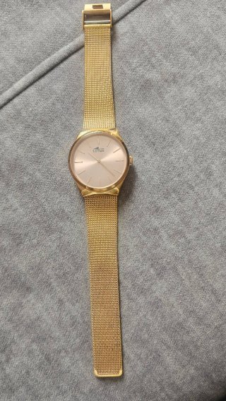 Reloj Lotus Dorado Mujer
