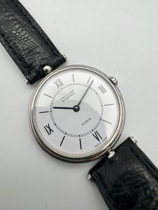 Reloj Van Cleef & Arpels Paris Esfera Blanca