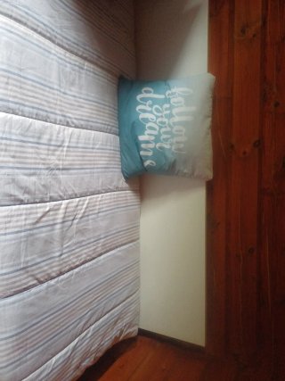 Cama nido de 90X180 y mesa de escritorio con cajon