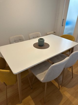 Mesa de comedor blanca GAMMELGAB