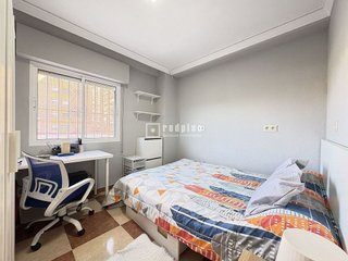 Piso en venta en Parque Ayala - Jardín de la Abadía - Huelín en Málaga