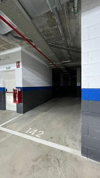 Garaje en venta en Puerto de la Torre - Atabal en Málaga