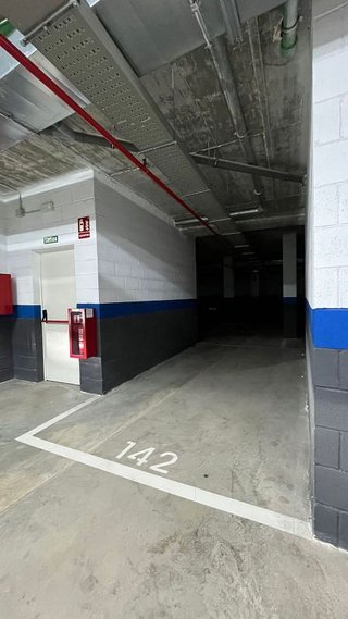 Garaje en venta en Puerto de la Torre - Atabal en Málaga