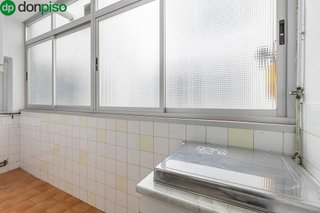 Piso en venta en Camino de Ronda - Rosaleda en Granada