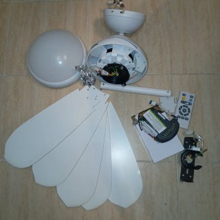 Ventilador de techo Leroy Merlin multicolor