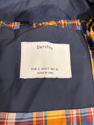 Anorak azul con forro estampado