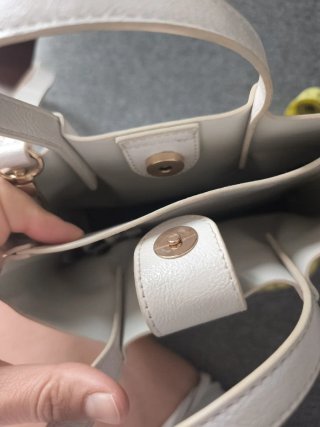 Bolso tipo bandolera