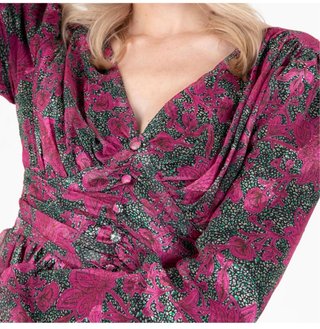 Vestido floral rosa y verde
